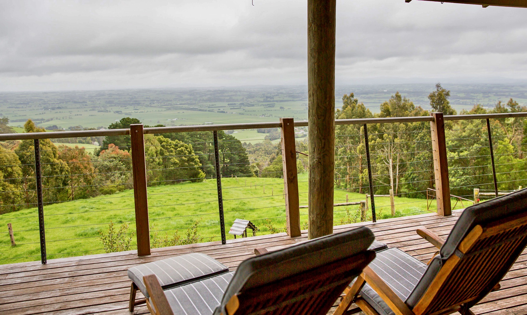 Sit back and relax on the deck at Tandara Cottage, Anderley in Gippsland