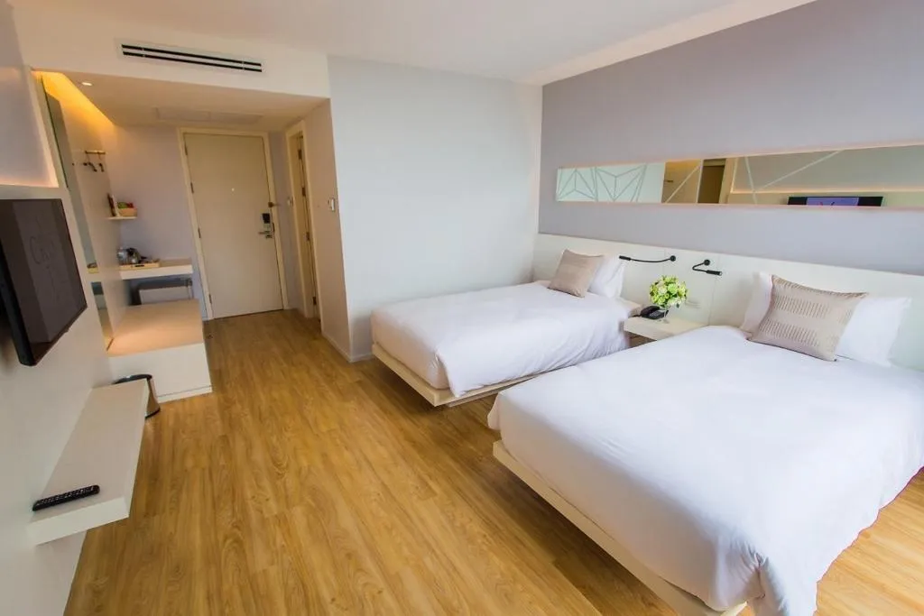Deluxe Twin Bed Room