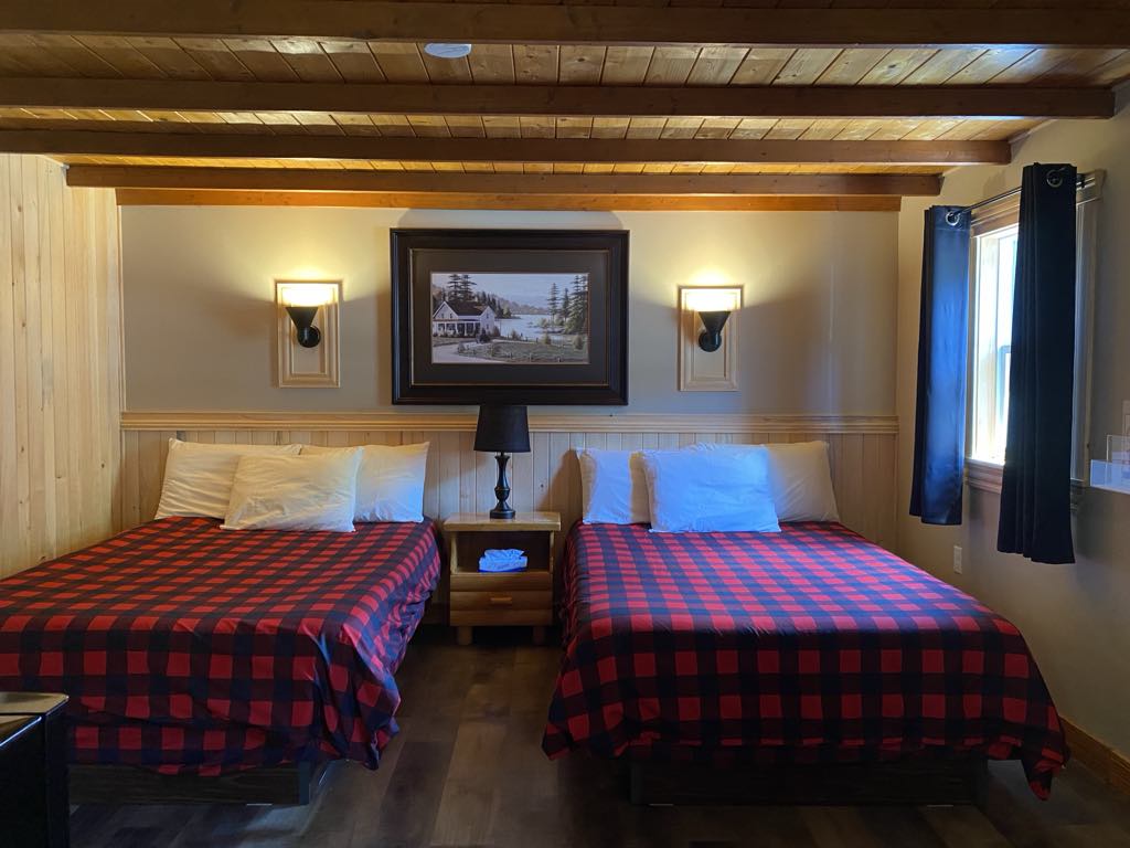 Chalet H with 2 double beds