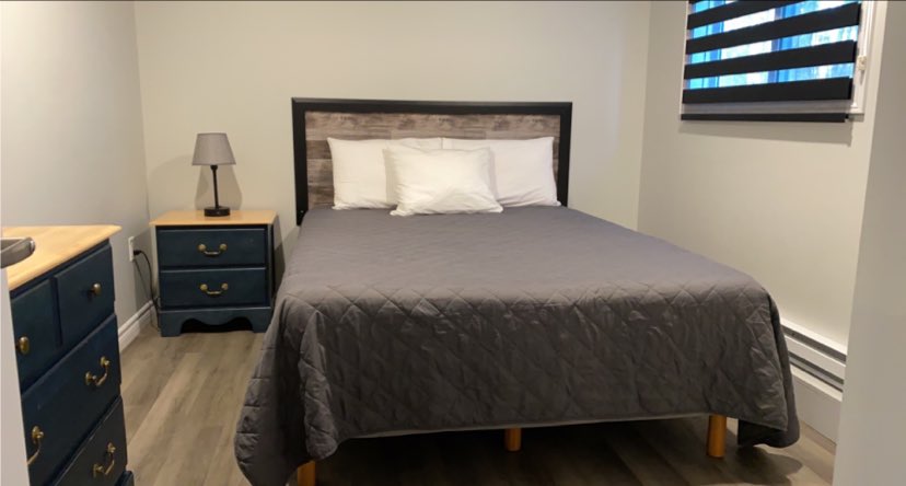 Suite #28 Chambre Lit Queen