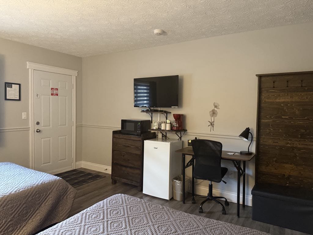 Room #4 Direct Exterior Access