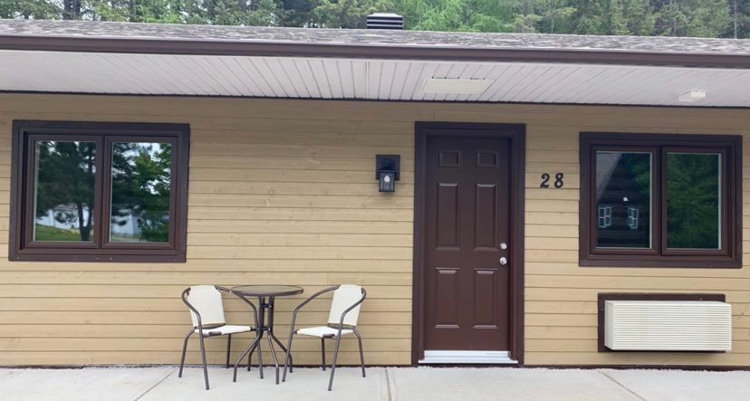 Suite #28 with 2 queen rooms