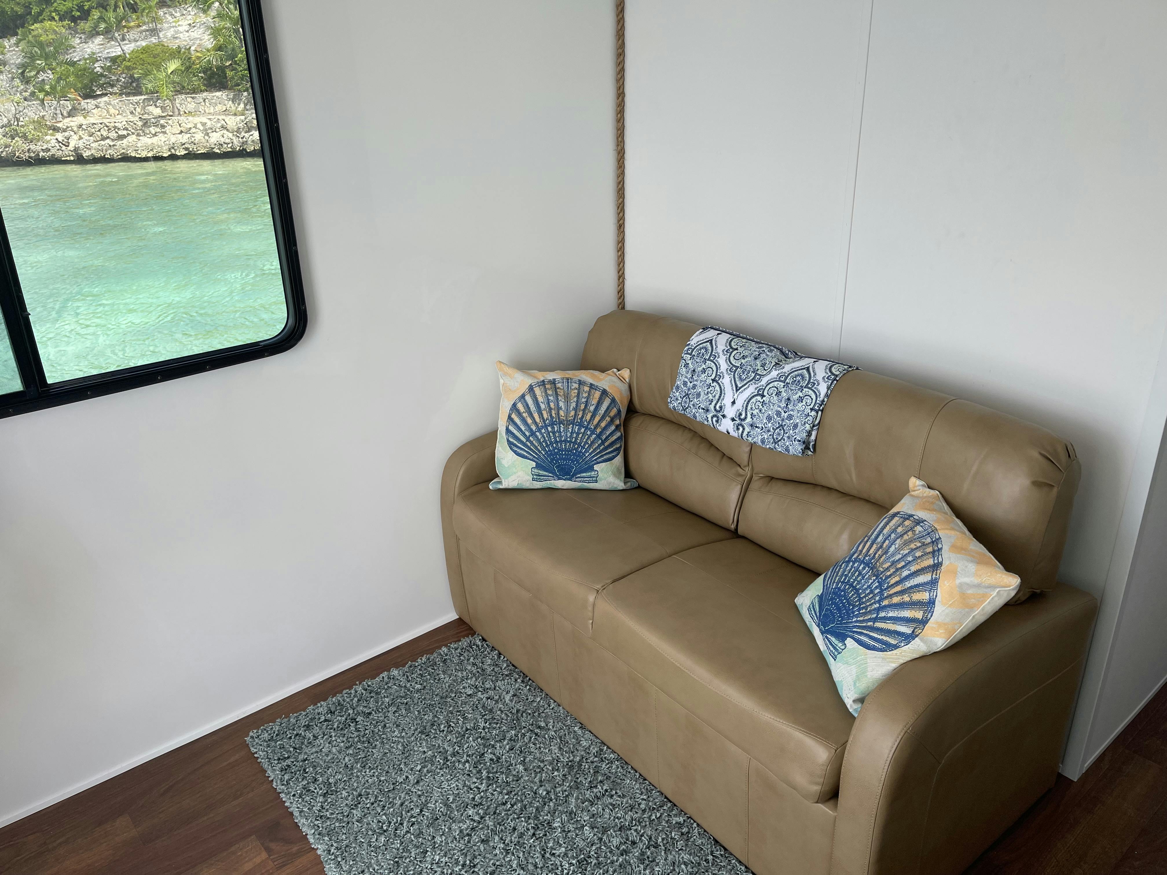 houseboat fold out sofa for the kids!