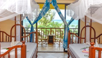 Deluxe Double/Twin Room with Sea View and Balcony