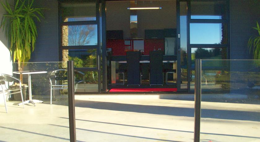 Dining Room on a sunny morning The Reservation B&B Gore