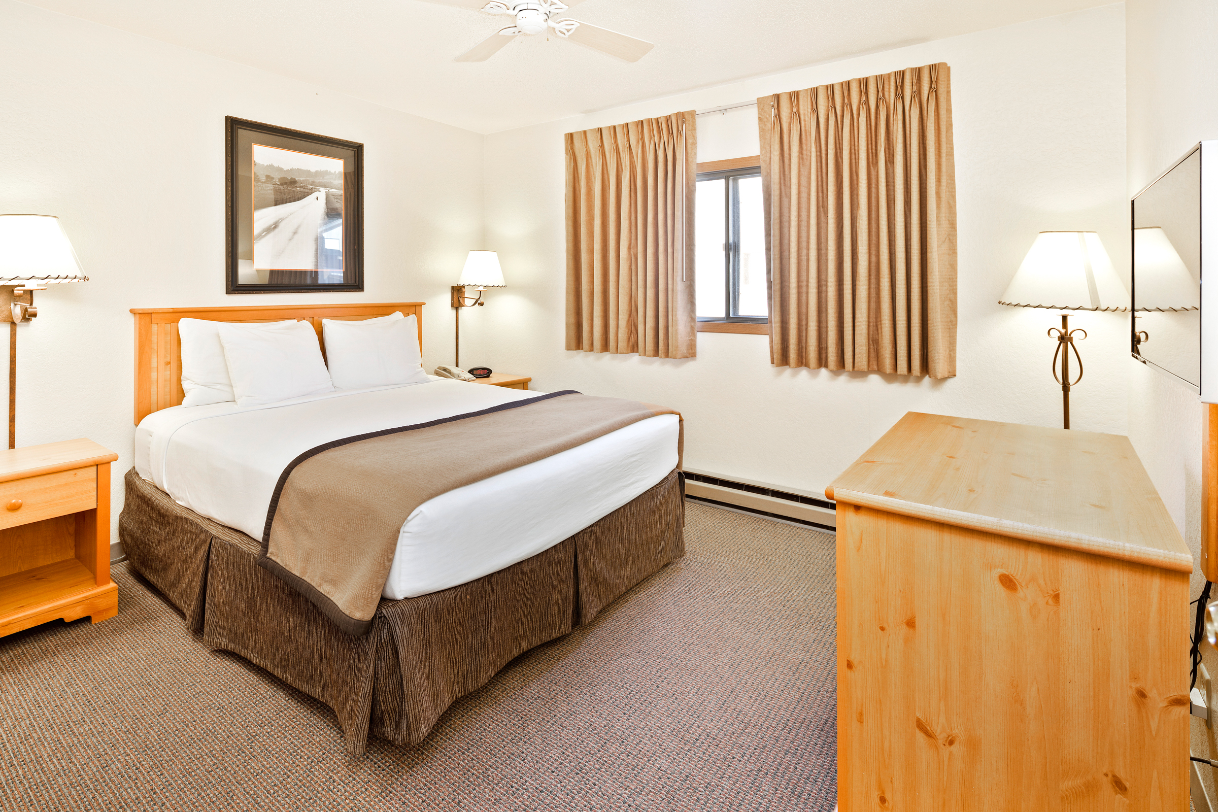 L2 Two Bedroom with One Sofa Sleeper | Black Hills Luxury Suites
