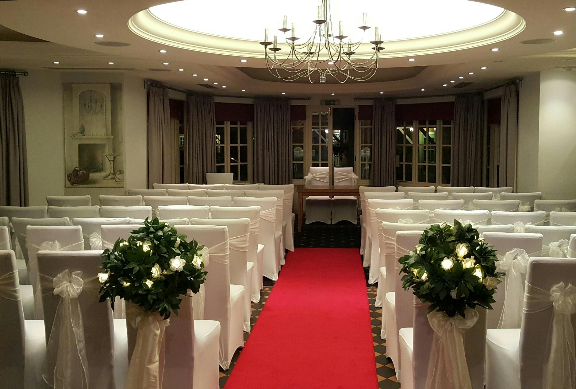 Weddings Queens Head Inn Garden Room Ready For Wedding Ceremony