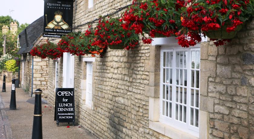 Outside Queens Head Inn