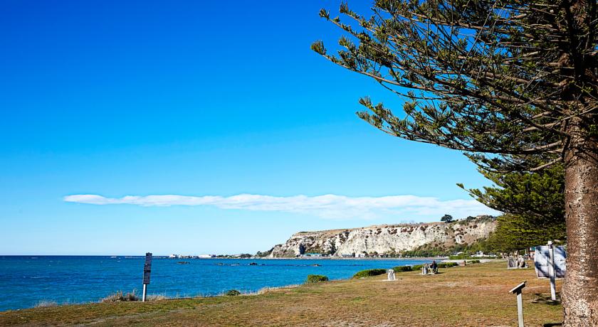 View to the right of hotel - to the limestone peninsula
