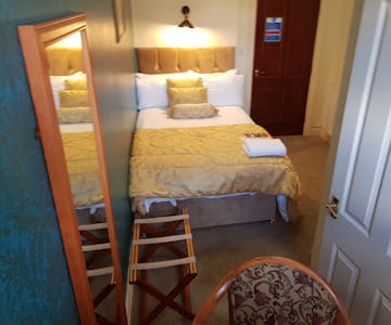 Room 14 Standard Single ensuite Bedroom