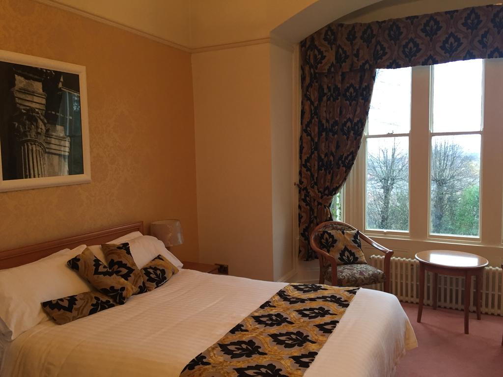 Room 15 Double En suite Standard Room with Views