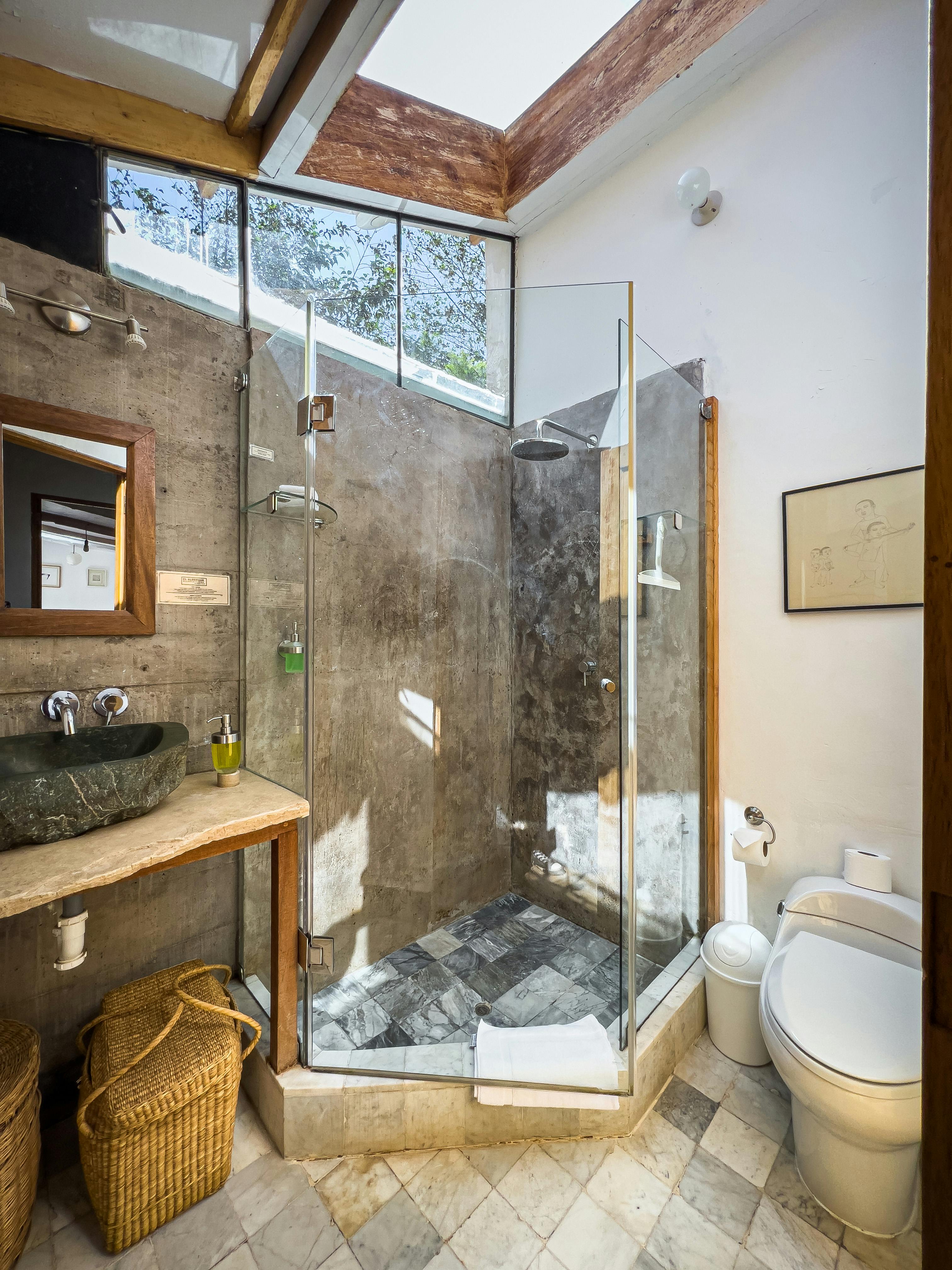Hab 25 Casita familiar privada estadias largas Ollantaytambo kitchenette baño ducha calefaccion central 2 habitaciones wifi