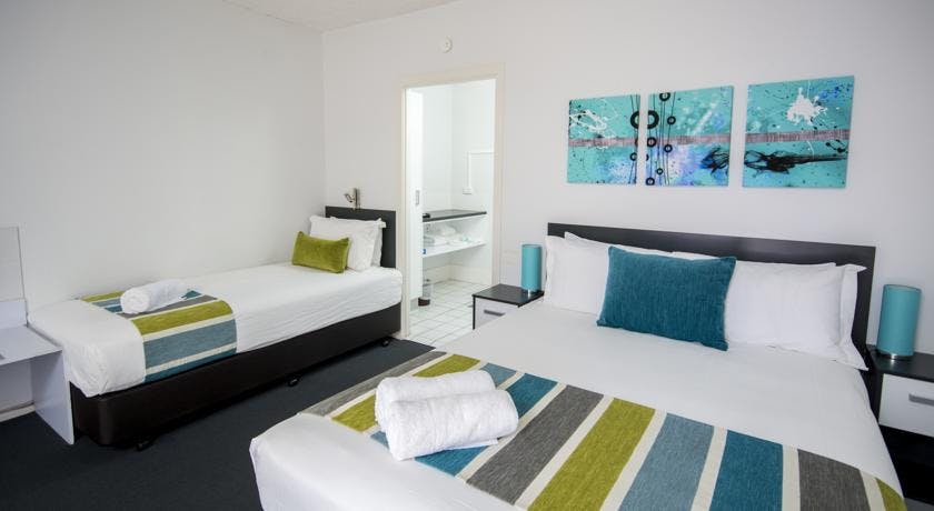 A great option for a few days in Hervey Bay is our standard room, cheaper than a backpackers and private