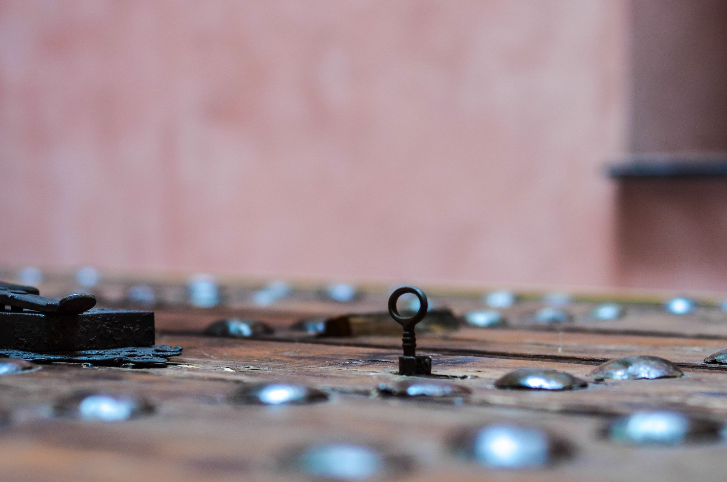 detail in the main patio. Aguilas5 SevillaSuites