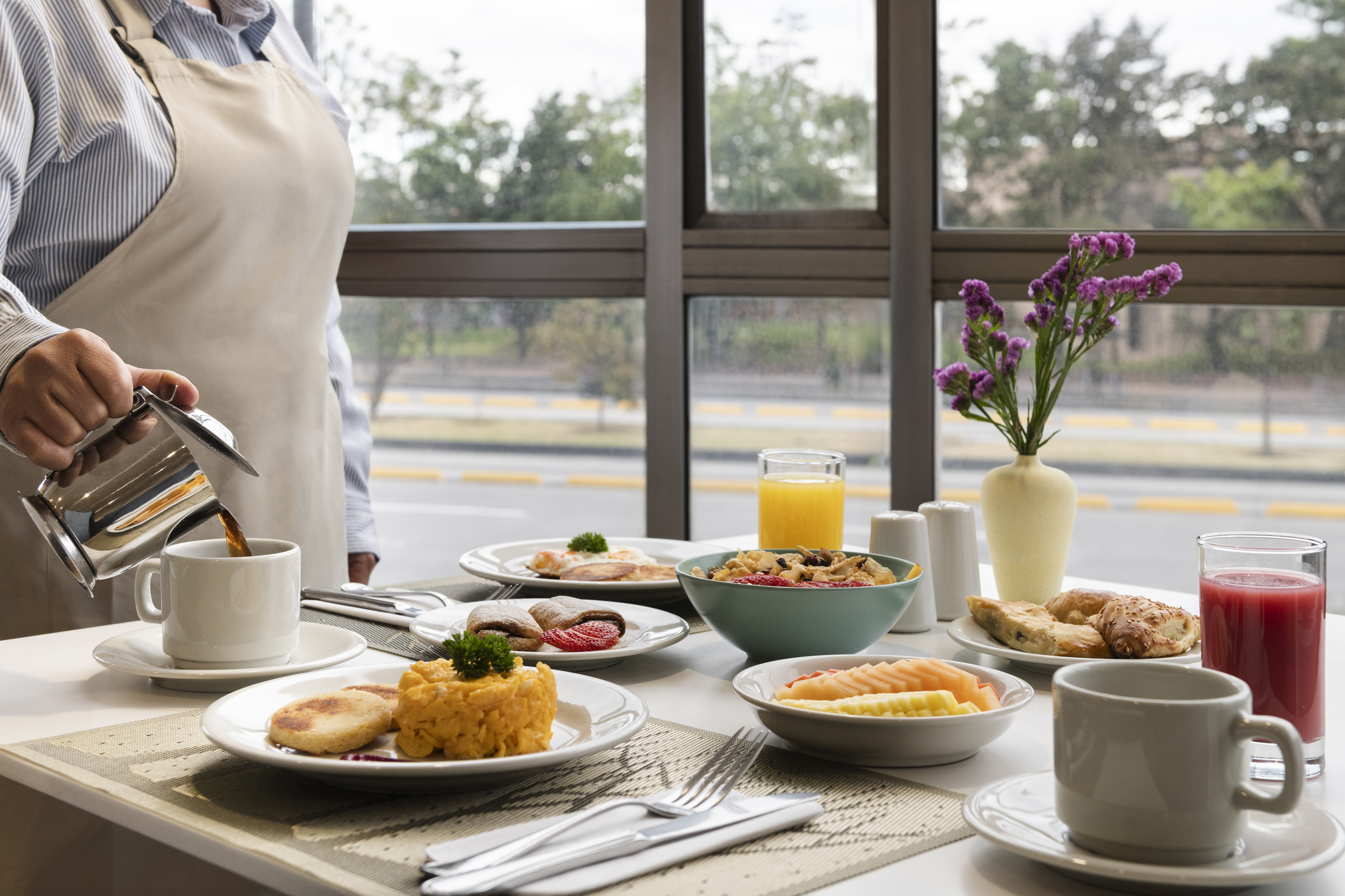 Restaurante coffe break eventos bogota desayuno buffet