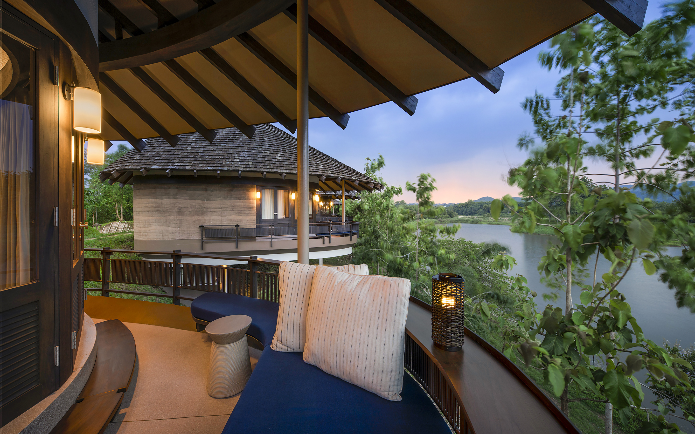 Lagoon Villa_Balcony