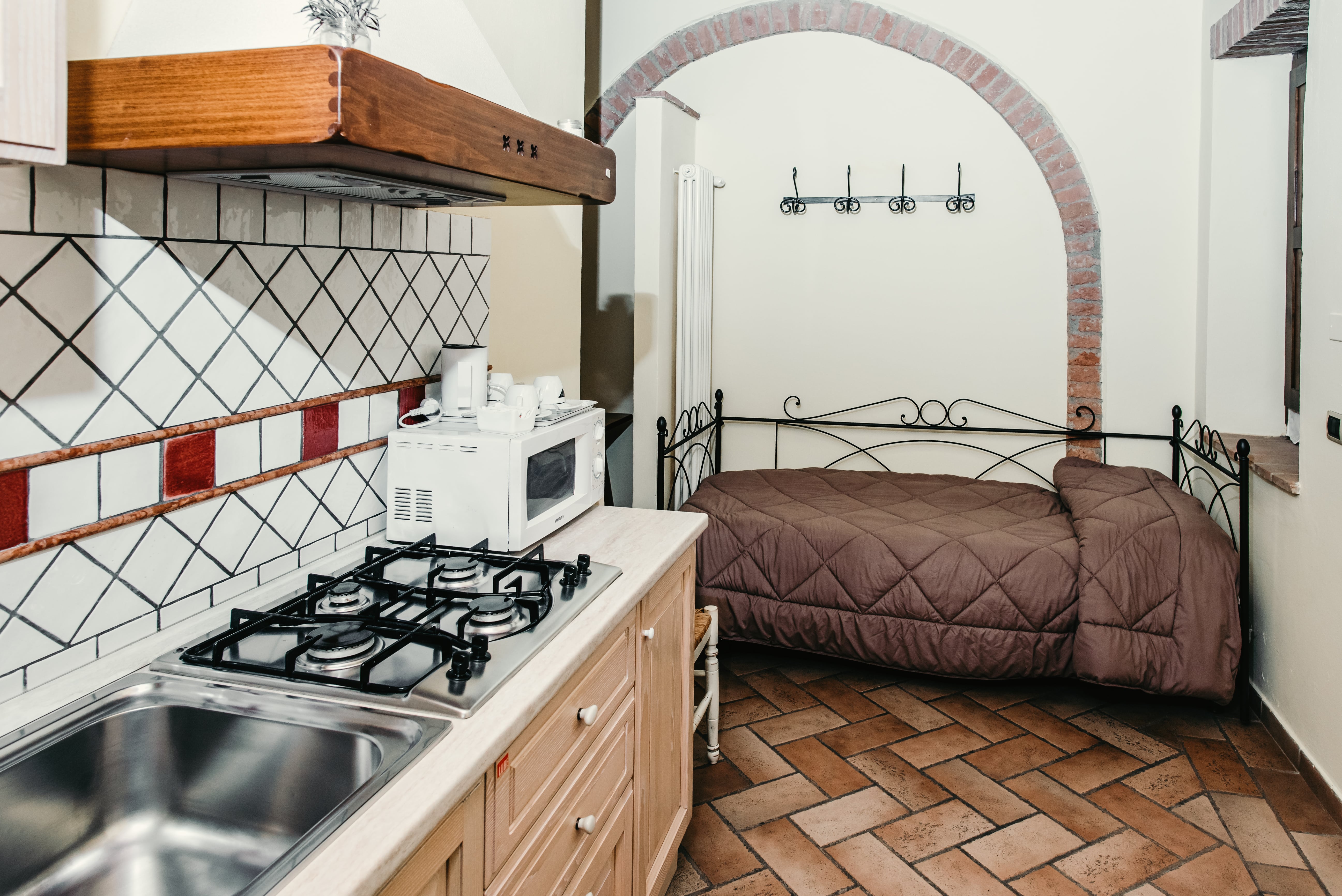 kitchenette apartment