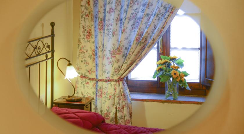 particolare della stanza room detail