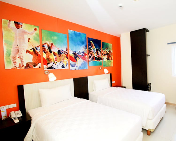 Sinar Sport Hotel Deluxe Room