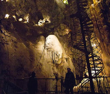 Moaning Cavern - largest public cavern in California