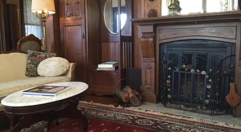 Armour in the Parlor