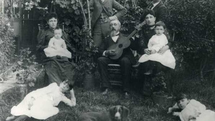 Original owner Edward Keil & family , a saloon-keeper and local businessman
