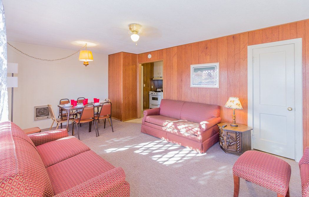 Double Full + Double Sofa bed w/ Kitchen