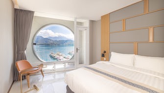 Lake View Double Room 湖景雙人房