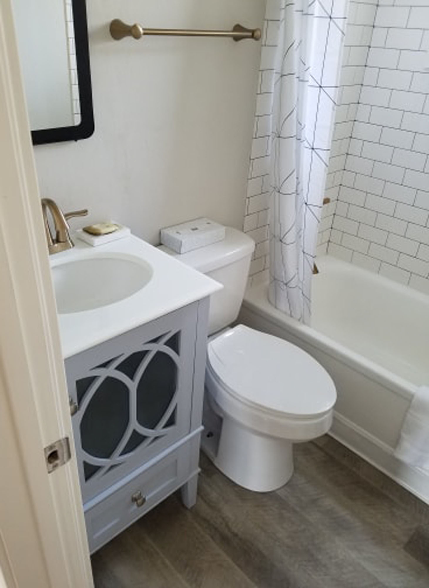 Luxury hotel bathroom Coastal Suites Resort