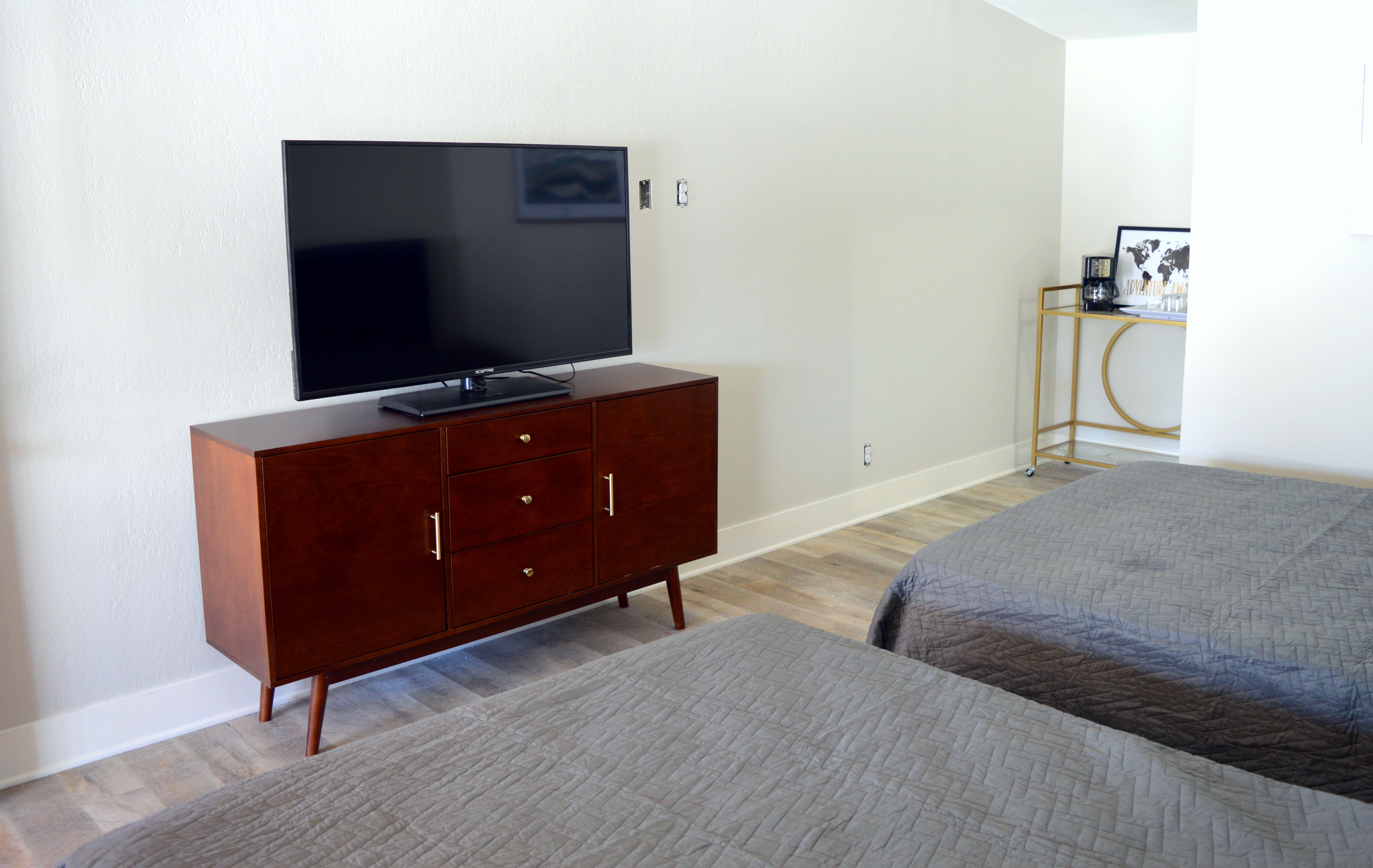 Double 2 bed luxury northern Michigan hotel room