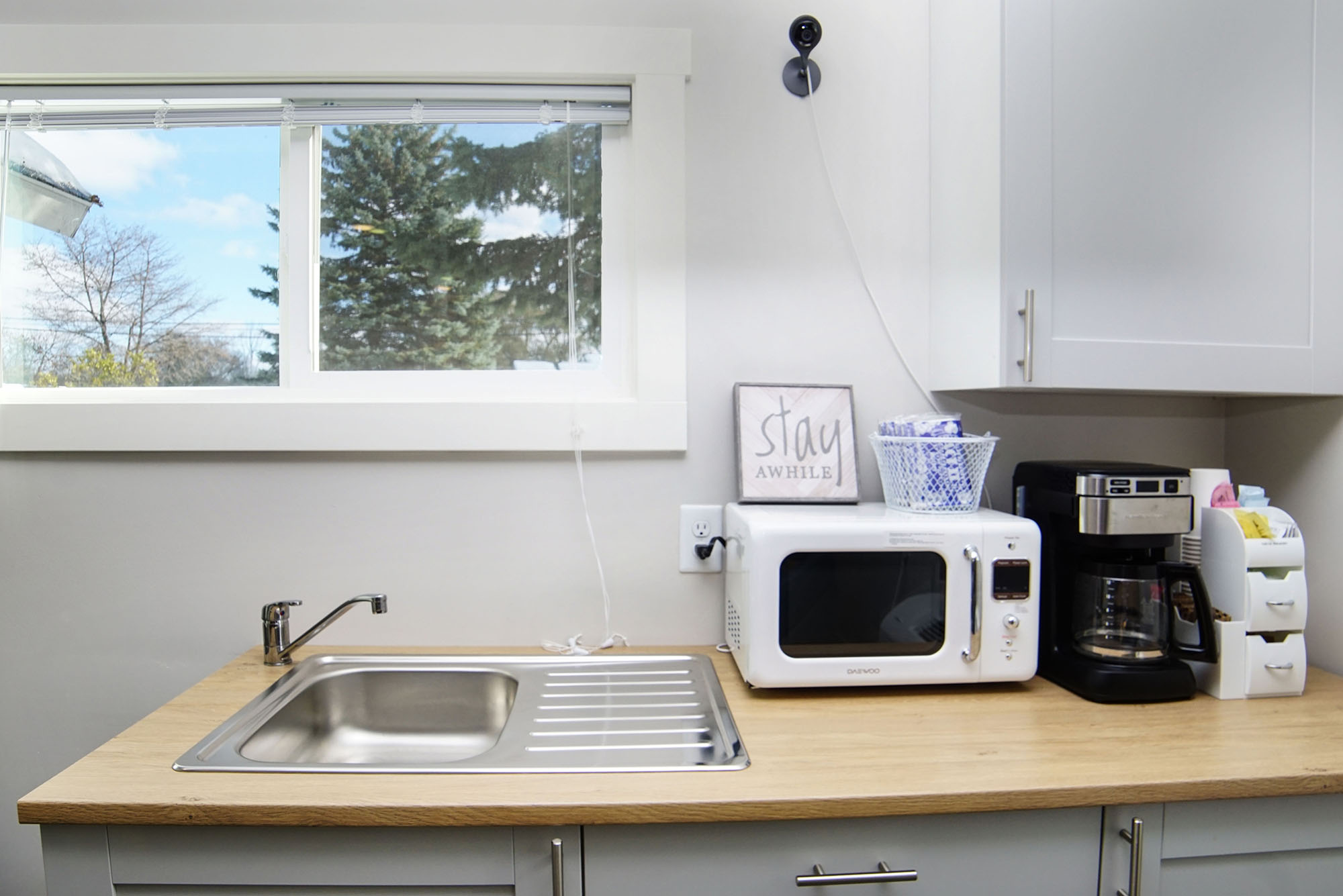 Common room kitchen Coastal Suites Resort