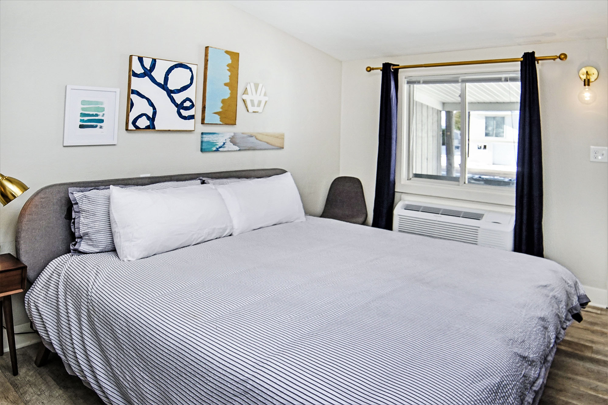 Luxury hotel room king bed Beulah Michigan