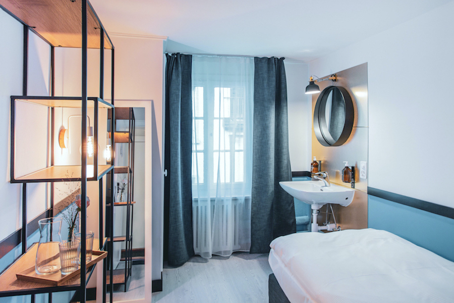 Single Standard room