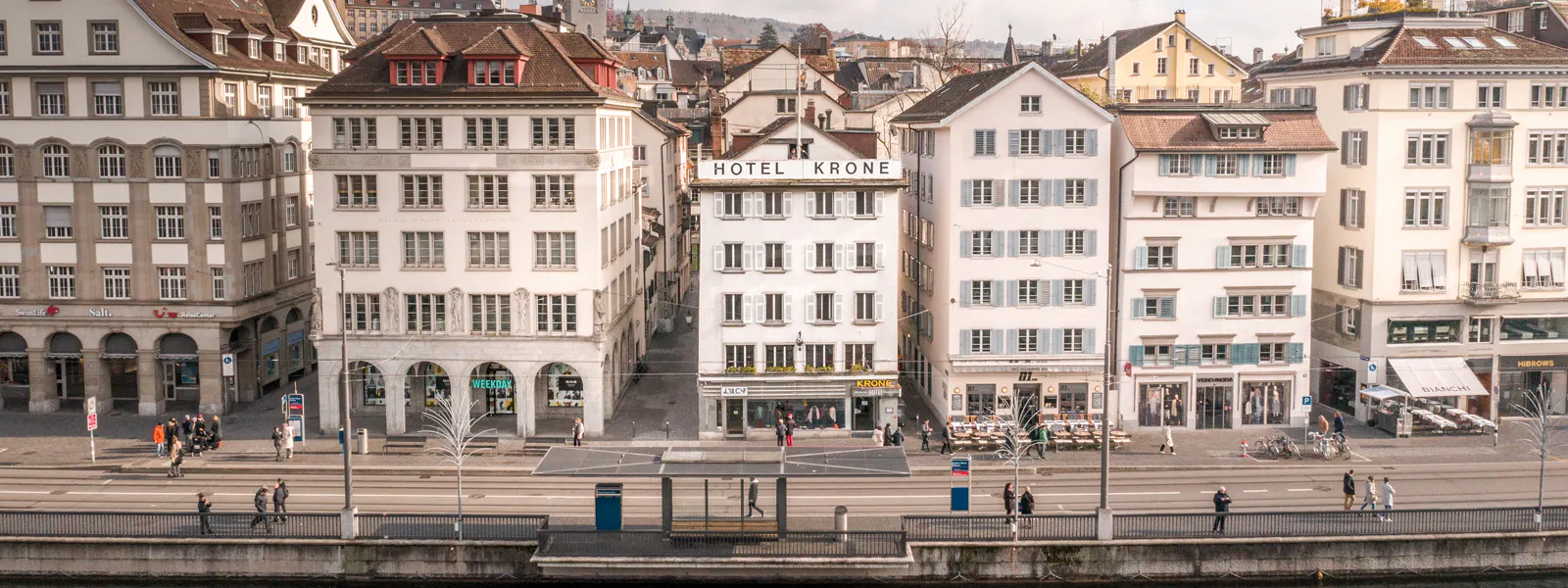 KRONE Zürich Pop Up Hotel Outside view straight 1600x600