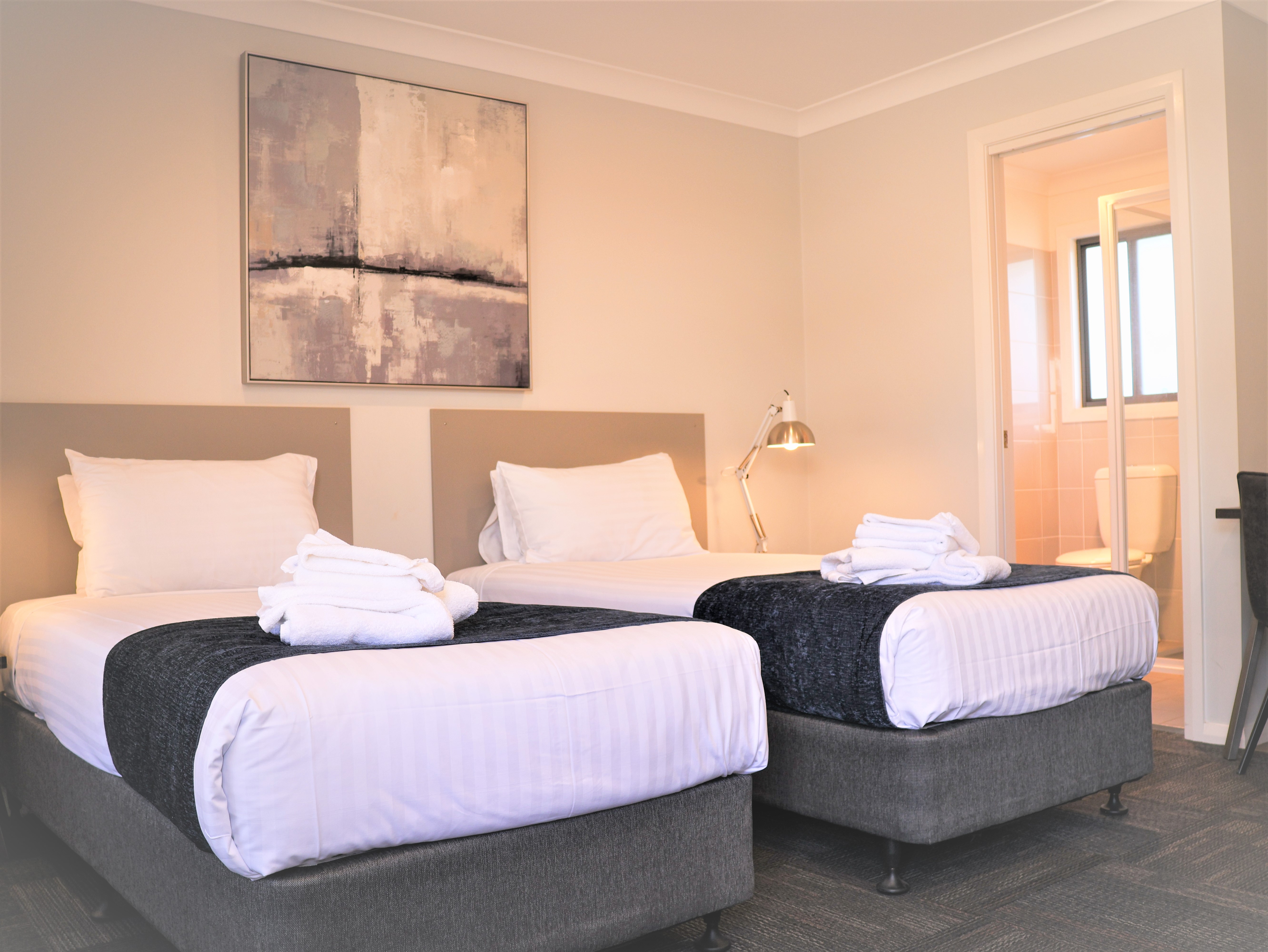 Twin Studio Apartment