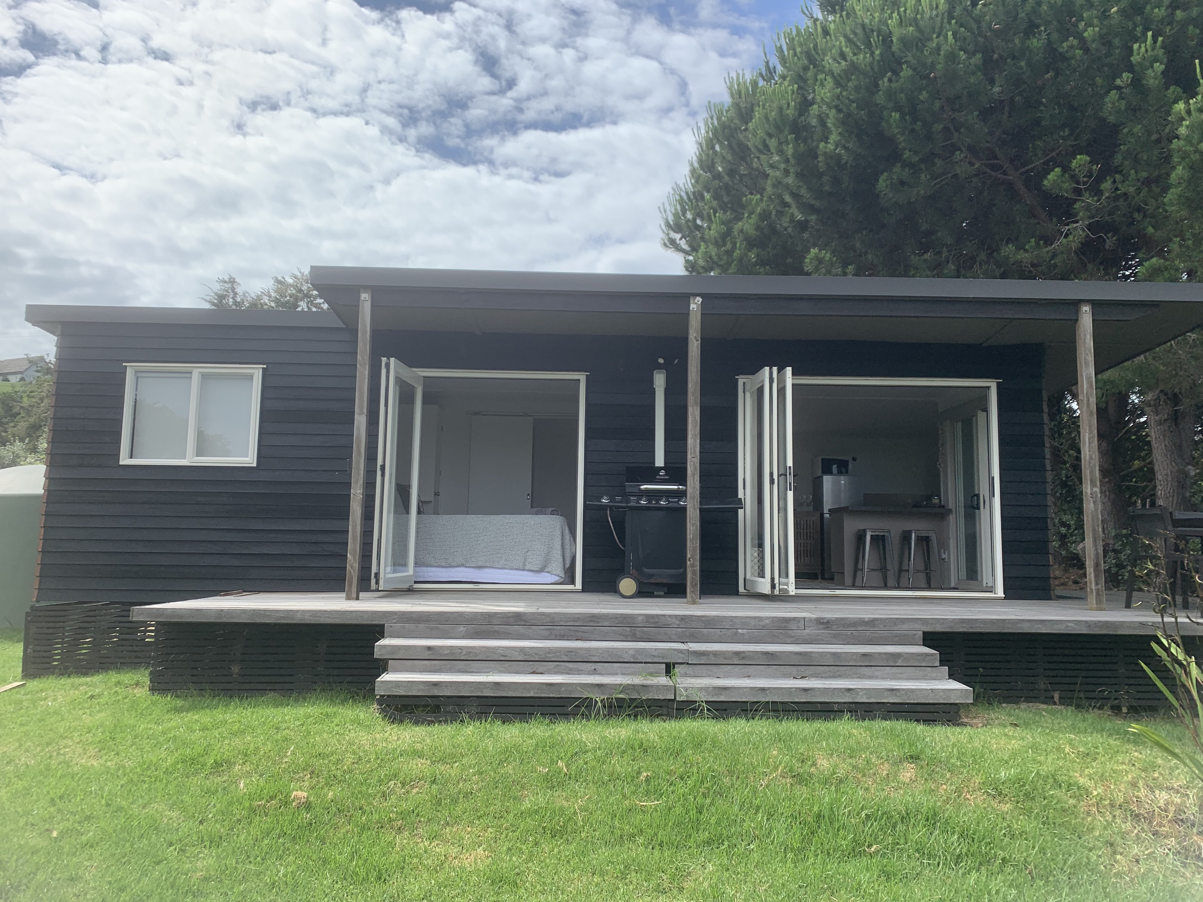 The Cabin 2 bedroom outdoor area