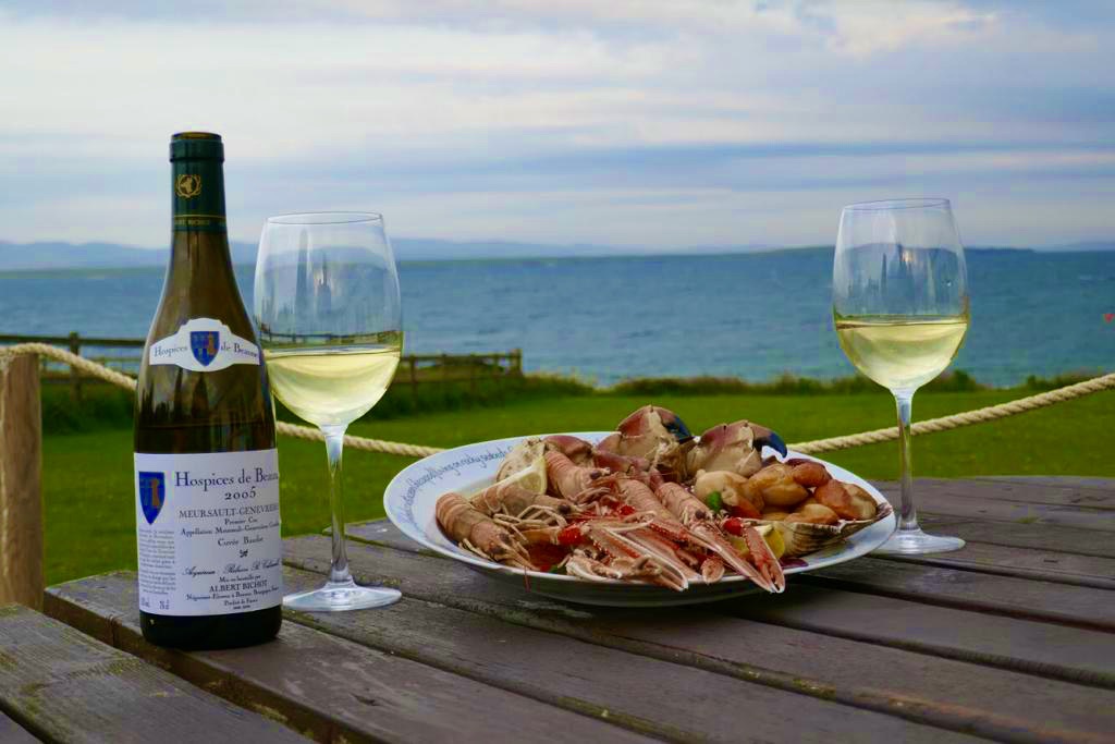 Outside Dining at the Lochindaal Seafood Kitchen