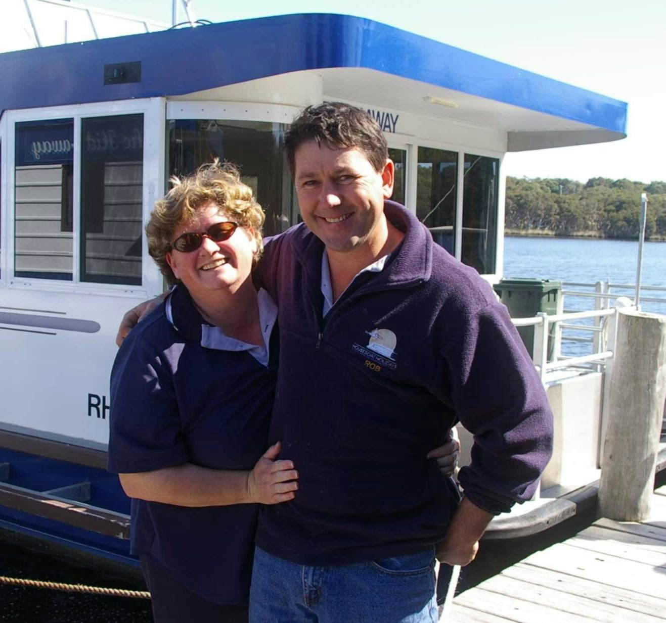 About Us | Houseboat Holidays