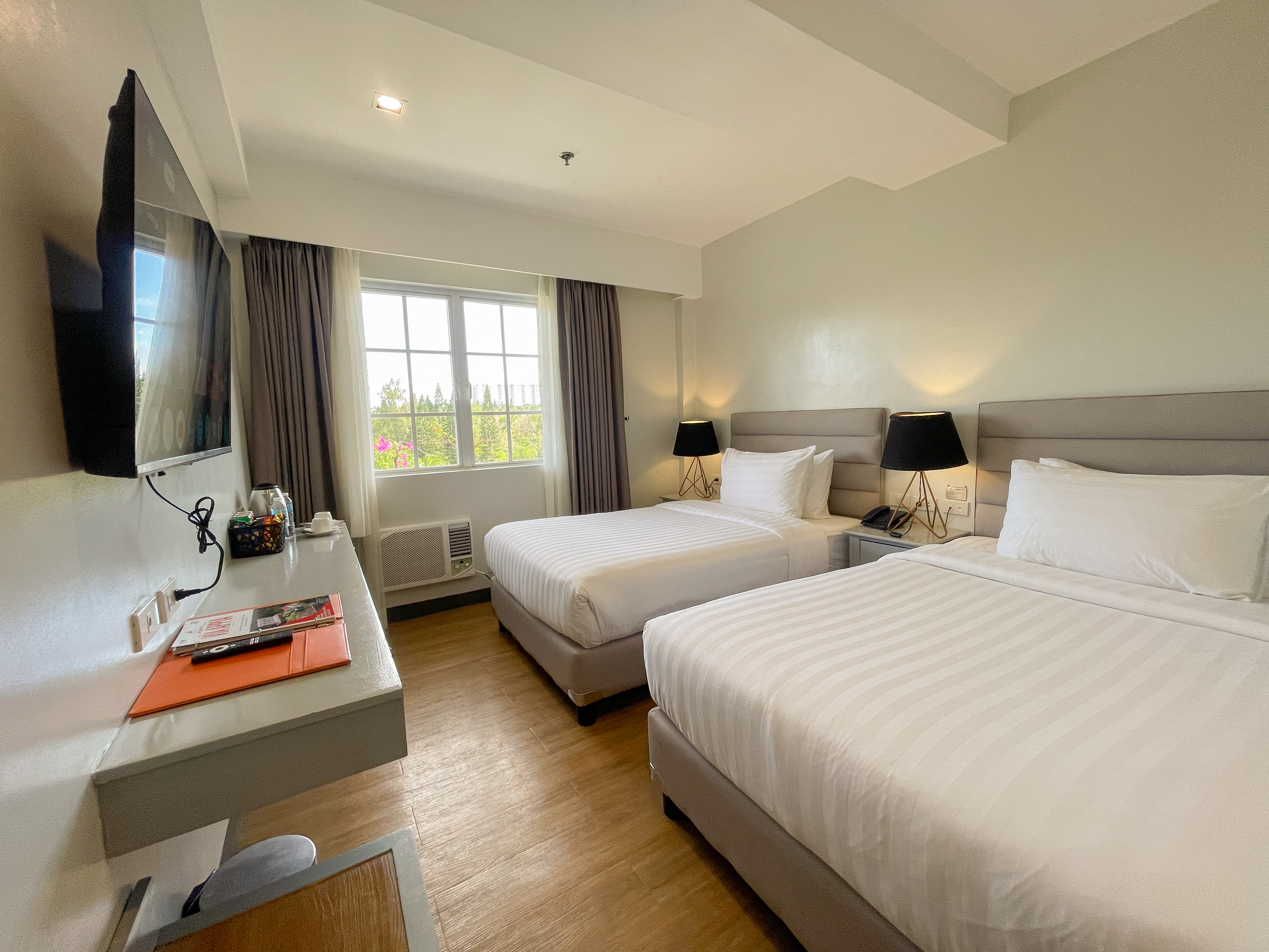 Superior Room Twin Bed