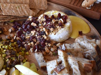 Baked Camembert & Lillypilly Platter