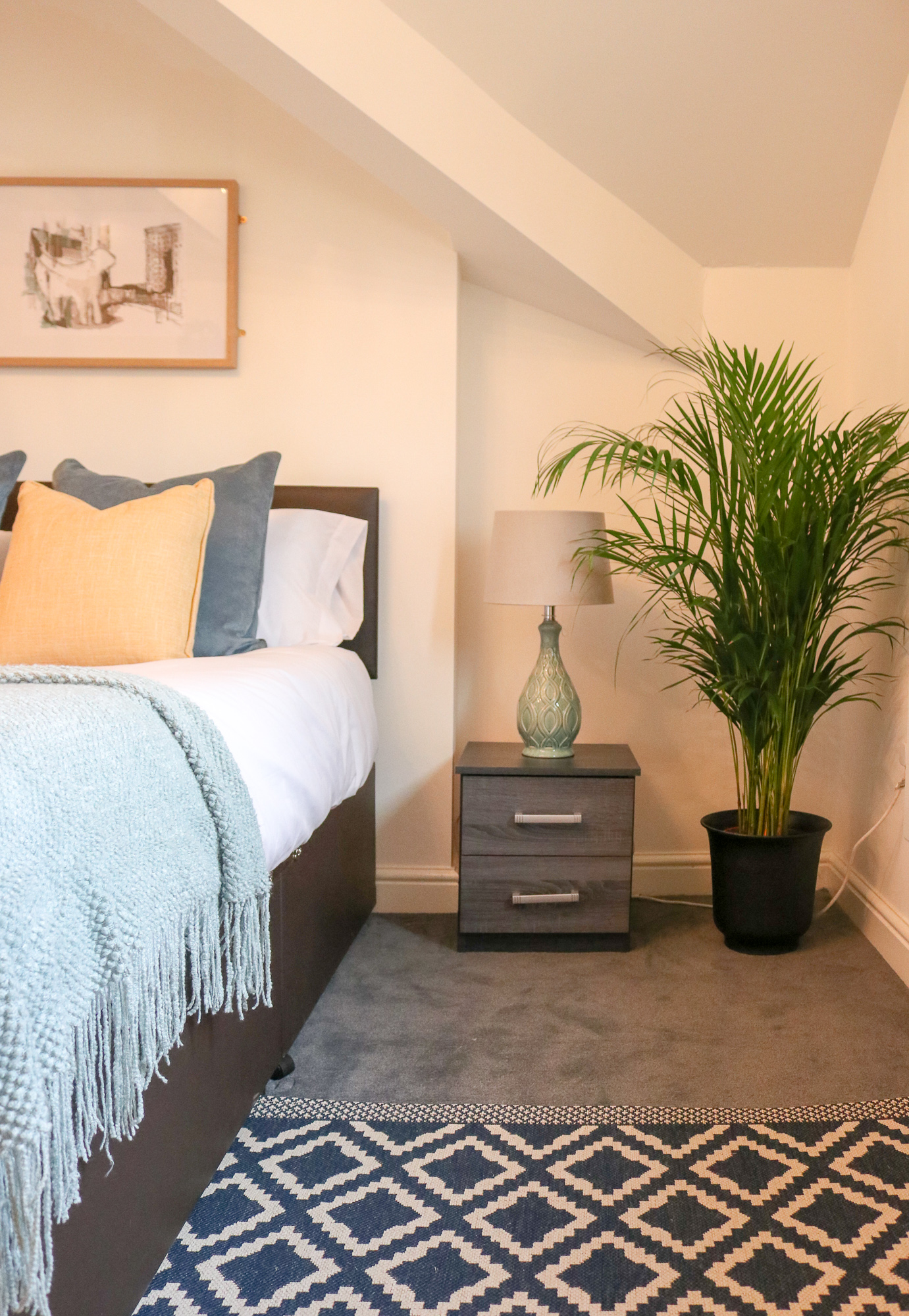 Enjoy Your Trip In Liverpool With Your Friends