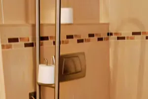 Detalle baño Pracán