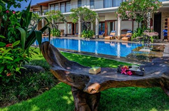 PRIVATE VILLAS OF BALI
