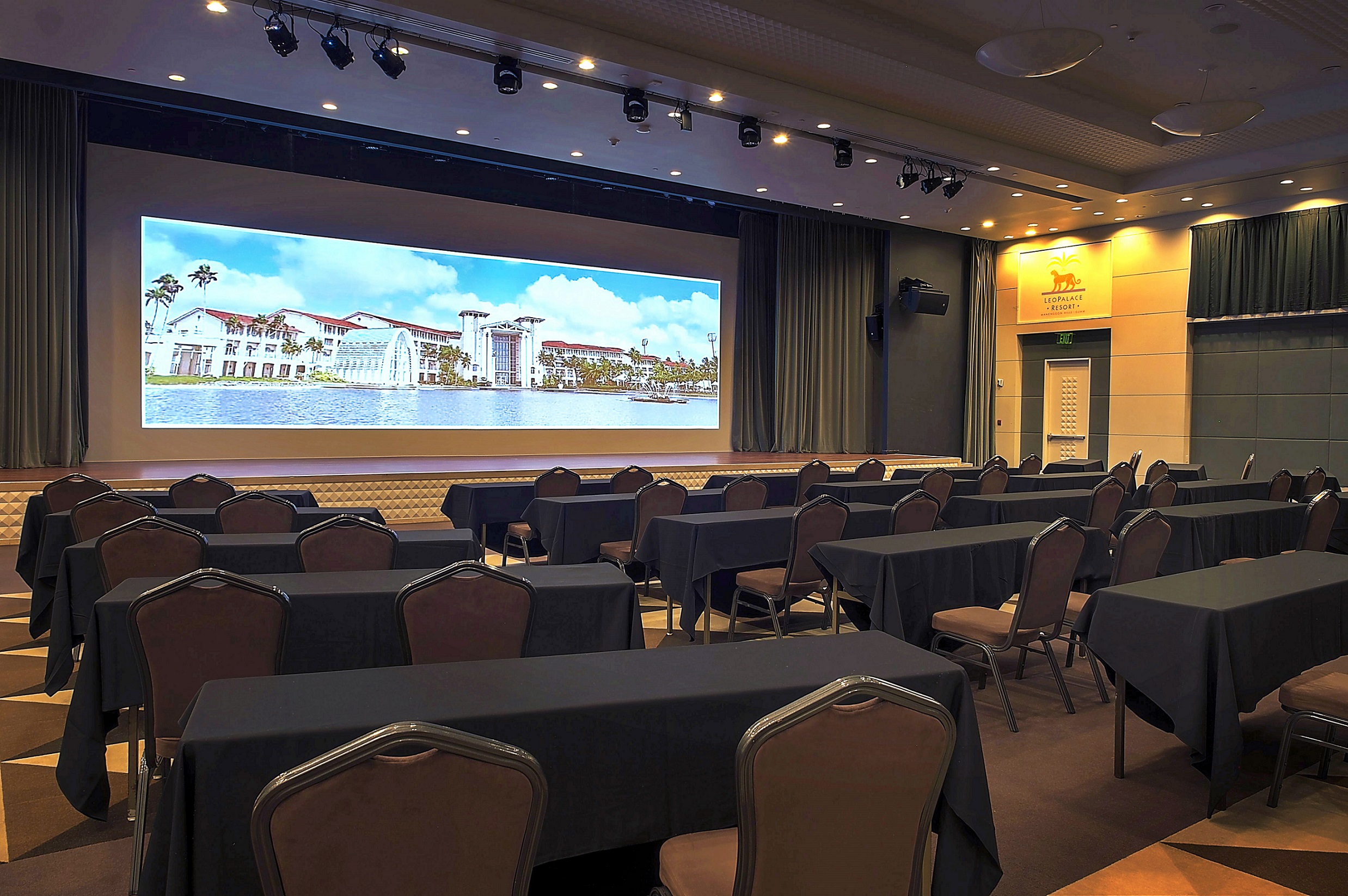 business conference room of leopalace resort guam