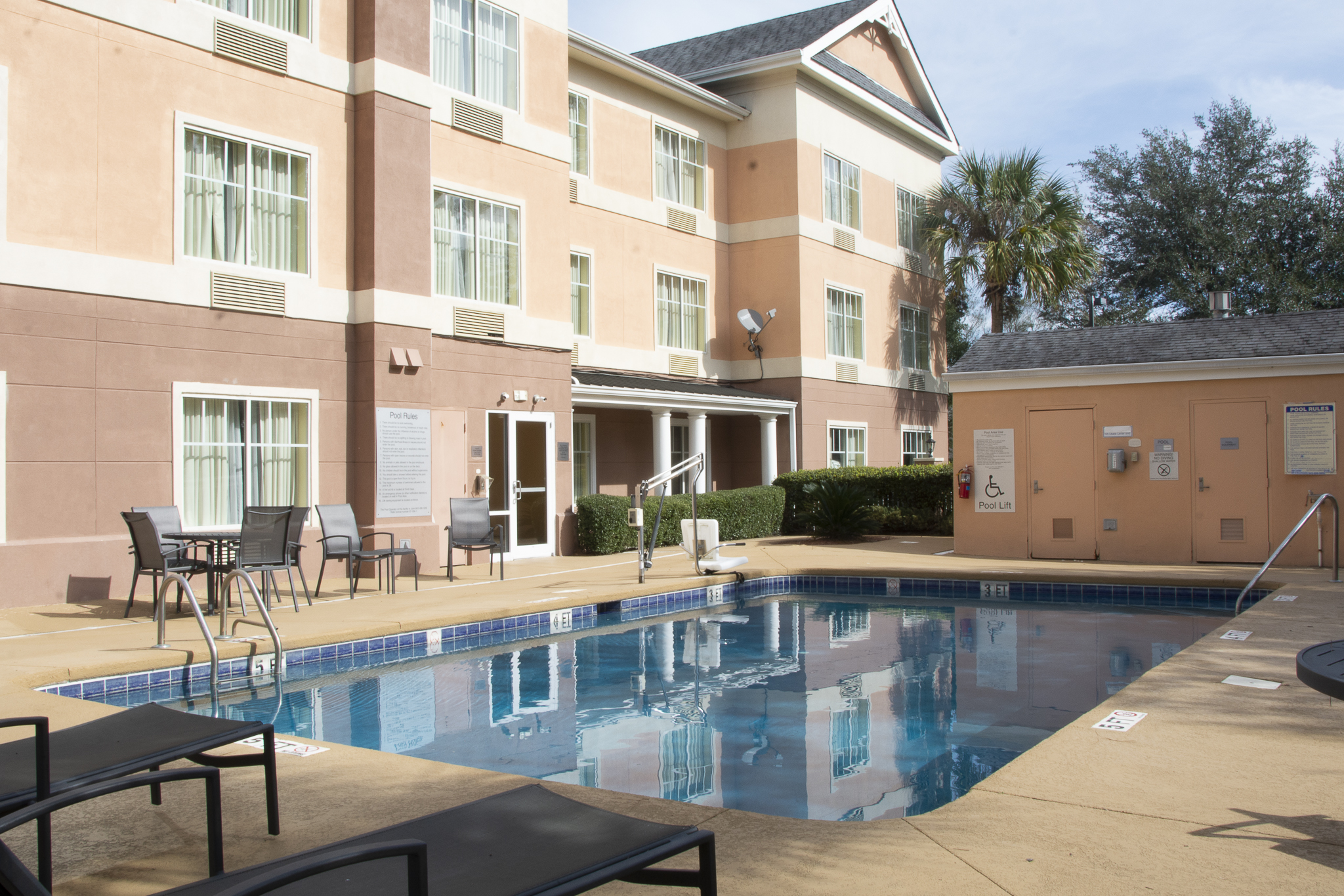 Time for a refreshing dip in the pool.