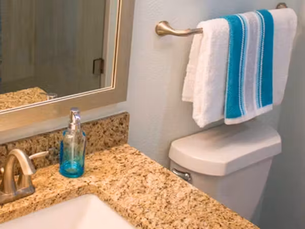 Grand Seas Resort - Daytona Beach, FL, beach resort w/ spacious accommodations, living area, kitchen, & oceanfront views.