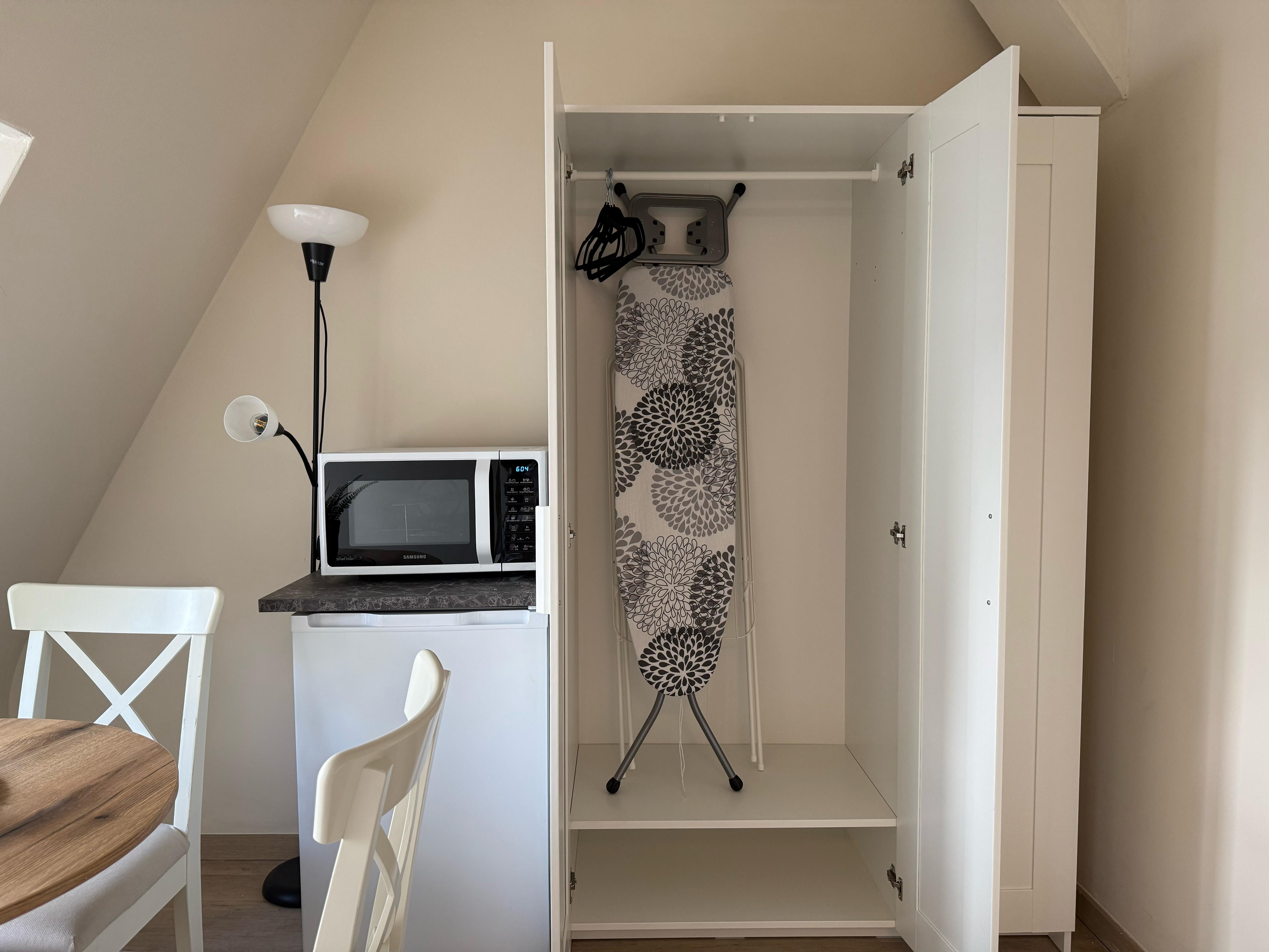 Narcisstraat Studios Oneven