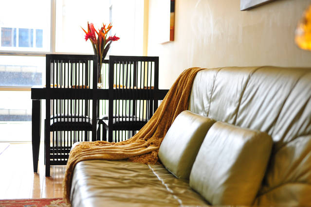 Yonge Suites One Bedroom Suite Living / Dining Room