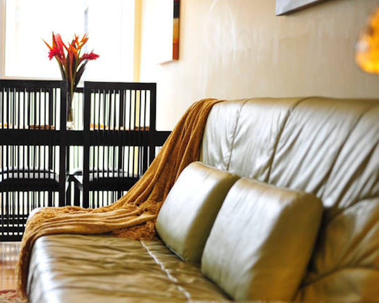 Yonge Suites One Bedroom Suite Living / Dining Room