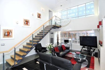 Yonge Suites Deluxe Split Level 2 Bedroom Penthouse H Terrace